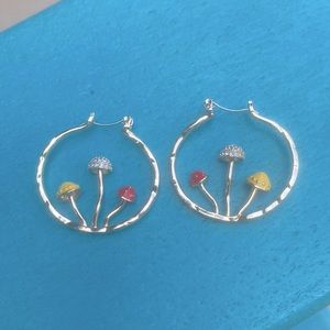 Brand New, Never Worn Gold Hoop Hammered Earrings with Mushrooms.